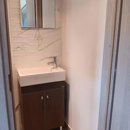 Holiday home Giovani-entire 1st Floor House With Pool *