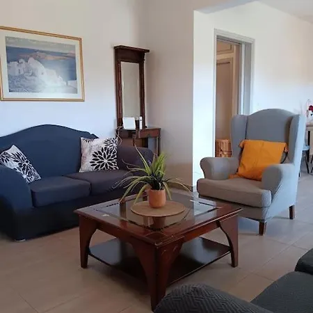 Holiday home Giovani-entire 1st Floor House With Pool *