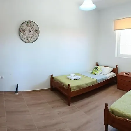 Holiday home Giovani-entire 1st Floor House With Pool *