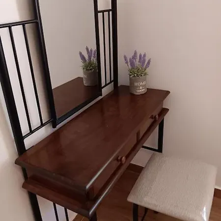 Giovani-entire 1st Floor House With Pool