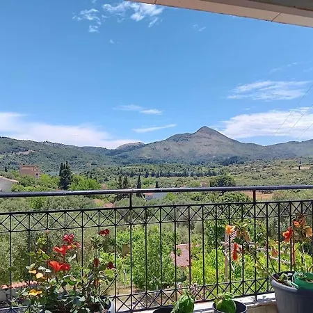 Giovani-entire 1st Floor House With Pool * Tzanata